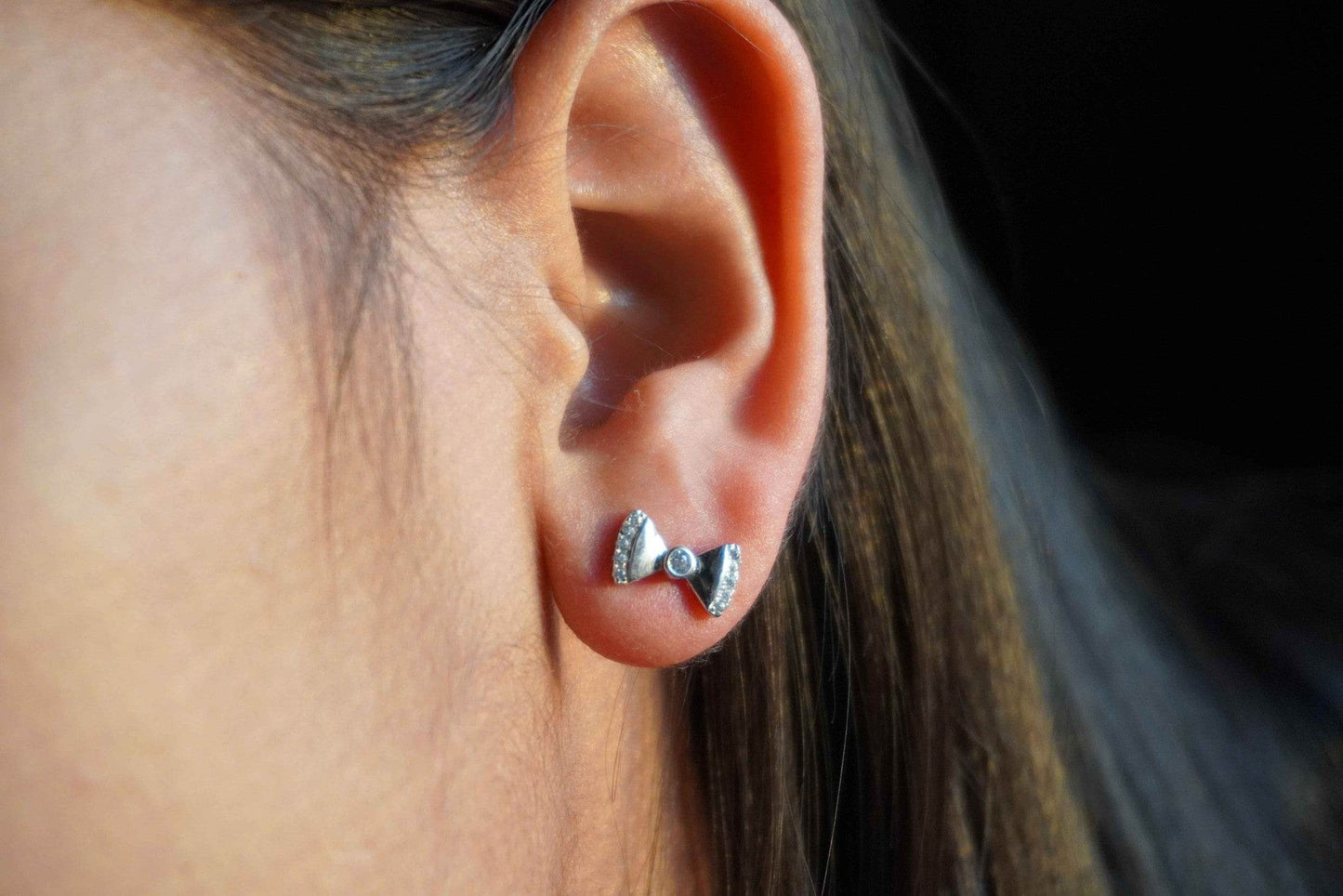 Ariva Silver Bow Earring - Ariva 
